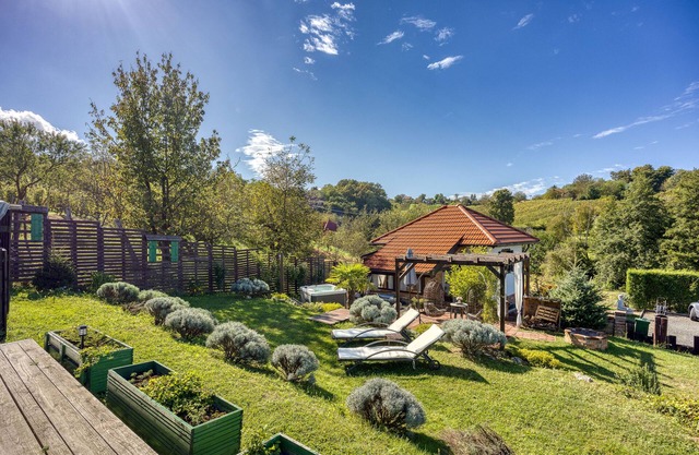 Romantic Haven with Hot Tub, Beretinec, Croatia