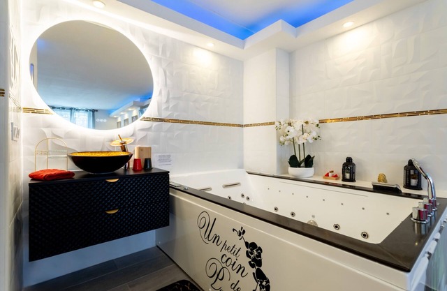 Habitación romántica del amor - Jacuzzi de 2 plazas