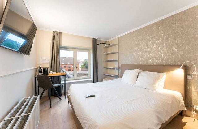 Romantic Room in Bruges Center