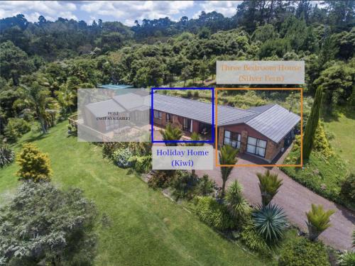 Romantic vintage retreat away in West Auckland