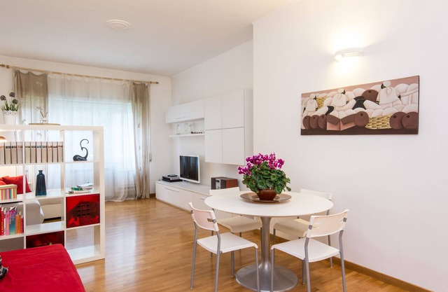 Rome Cheap & Chic apartamento con plaza de aparcamiento