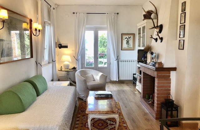 Roma: apartamento 4 cuartos - 4 Personas Casa con jardín