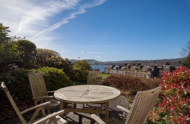 ROMNEY 12, family friendly, luxury holiday cottage in Ambleside
