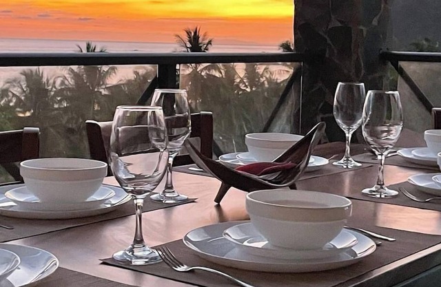 Beautiful 3 bdrm PH condo on the beach