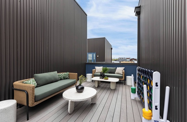 Outrider 107 by AvantStay | Private Rooftop Patio in Downtown, Close to Broadway