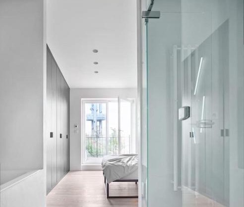 Rooftop Penthouse with Terrace, Prime Location