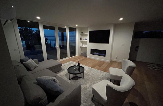 Rooftop Suite with Spectacular Oceanview!