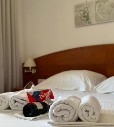 'ROOM 1 - breakfast included'