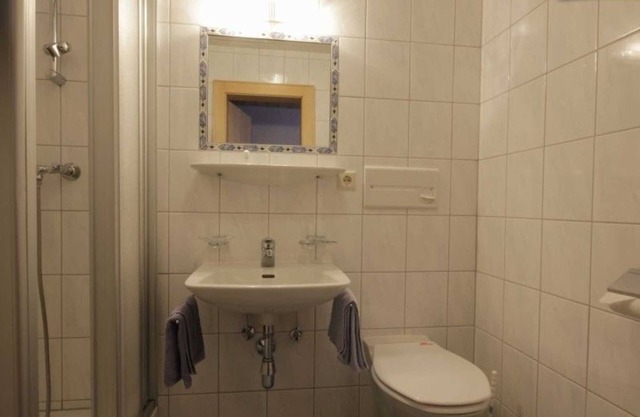 Room 103 - House Alpina ***