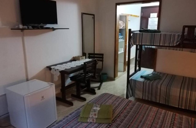 Room 2 - Beautiful guesthouse in a central location and surrounded by nature