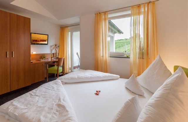 Habitación '206' con jardín compartido, balcón y Wi-Fi