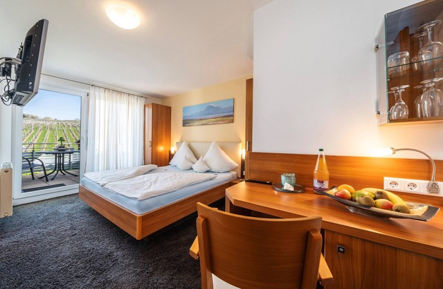 Habitación '207' con jardín compartido, balcón y Wi-Fi