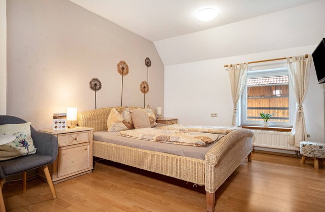 Habitación 'Zimmer 4' con jardín compartido y Wi-Fi