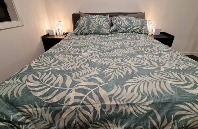 Room 4 in brand new luxury home