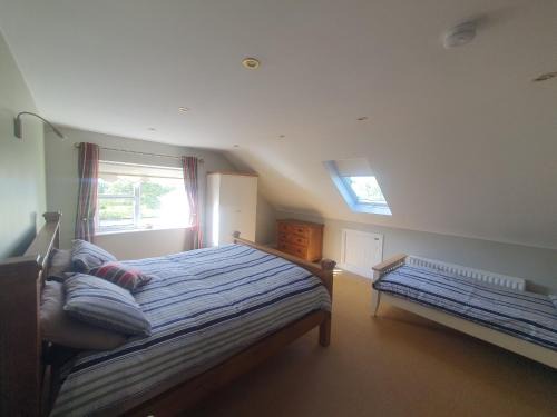 Room 5 - Anglers Rest Carrick