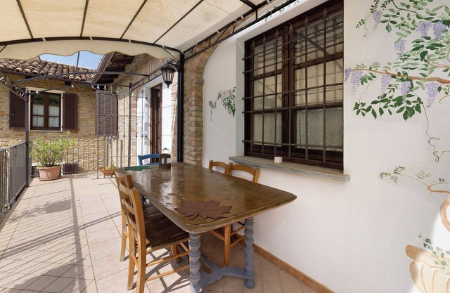 Habitación 'Arneis' con terraza compartida, jardín compartido y Wi-Fi