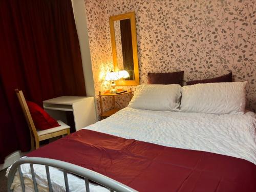 Room at Sandon road