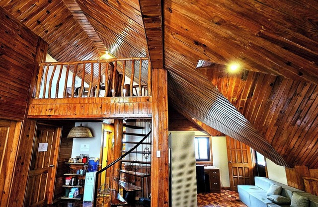 Room-attic Room 3B Transient Baguio Wifi