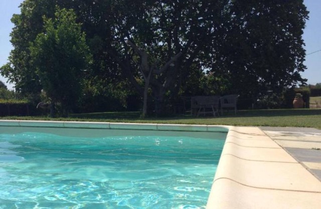 Habitación 'Cardo' con piscina compartida, Wi-Fi y aire acondicionado