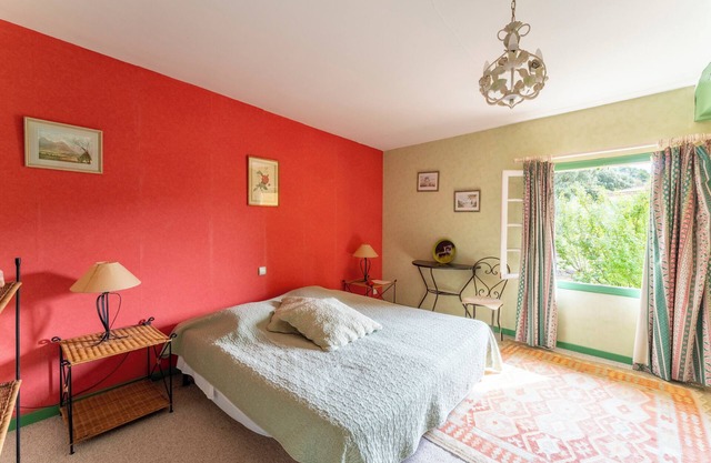 Habitación 'Chambre Verte' con piscina privada, terraza compartida y Wi-Fi