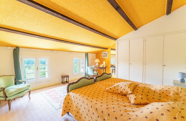 Habitación 'Chambre Jaune Et Chambre Bleue' con piscina privada, terraza compartida y Wi-Fi