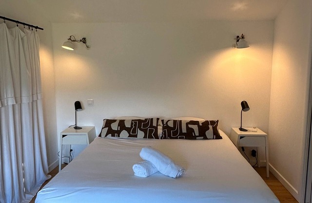 Habitación 'Chambre 1 - 1er Étage' con vistas a la montaña, Wi-Fi y aire acondicionado