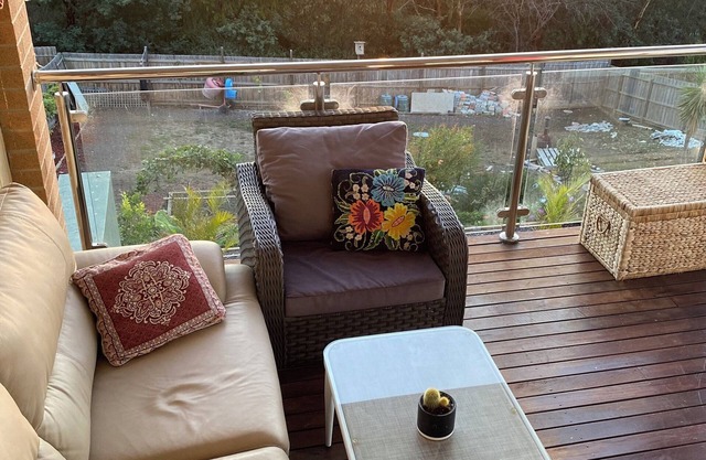 ROOM for Rent: 15mins to Geelong CBD/Waterfront /Deakin Uni(Waurn Ponds).