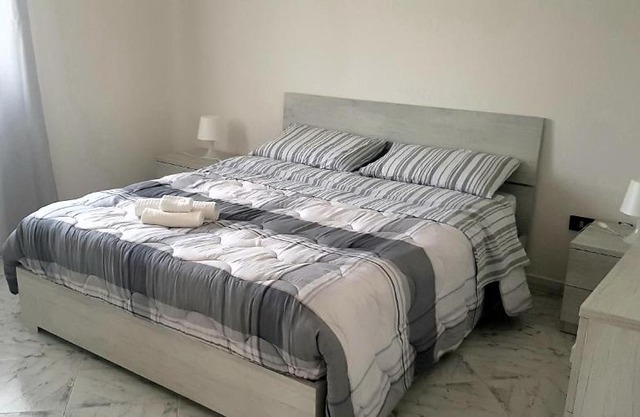 Room in Apartment - BB A Casa di Anto Eboli Sa vicino al Palasele