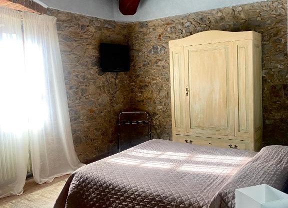 Room in BB - Alessio room overlooking the vineyards of Tuscany