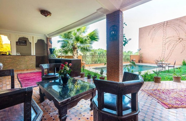 Room in BB - Amazing Riad-hotel In Lalla Takerkouste