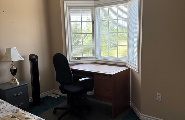 Room in Brampton Downtown