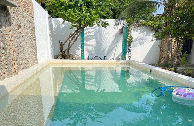 "room in Lodge - Tr-a1c Hostel Room Near Castillo San Felipe With Pool and Wifi"