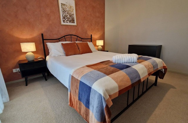 Room in shared house 4