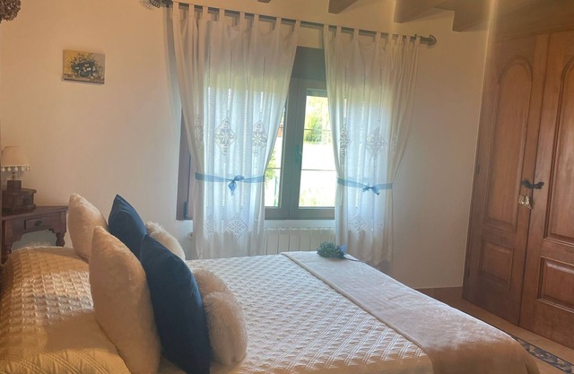 Habitación 'Jazmín' con vistas a la montaña, terraza compartida y Wi-Fi