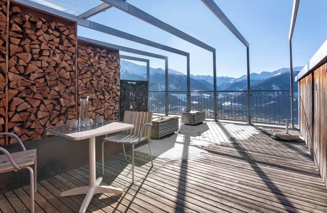 Habitación 'Mairhof Stilfser Joch Zi 6' con vistas a la montaña, terraza y jardín compartido