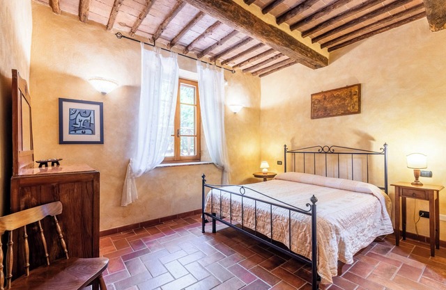 Habitación 'Marroneto - Camera 2' con vistas a la montaña, piscina compartida y Wi-Fi