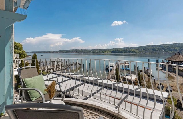 Habitación 'Mit Seeblick Und Balkon' con vistas al lago, terraza compartida y Wi-Fi
