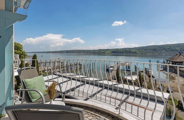 Habitación 'Mit Seeblick Und Balkon' con vistas al lago, terraza compartida y Wi-Fi