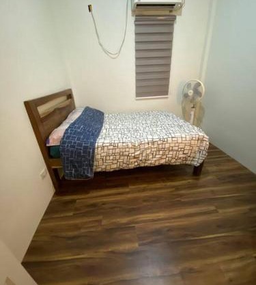 Room near tagaytay wifii/Netflix