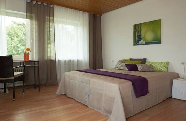 Habitación 'Nº 7' con terraza y jardín compartidos