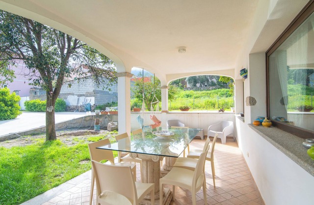 Habitación 'Perla' con piscina compartida, Wi-Fi y aire acondicionado
