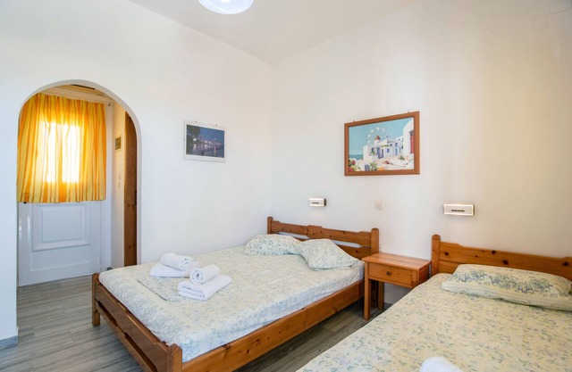 Habitación 'Estudio 5' con vistas a la montaña, Wi-Fi y aire acondicionado.