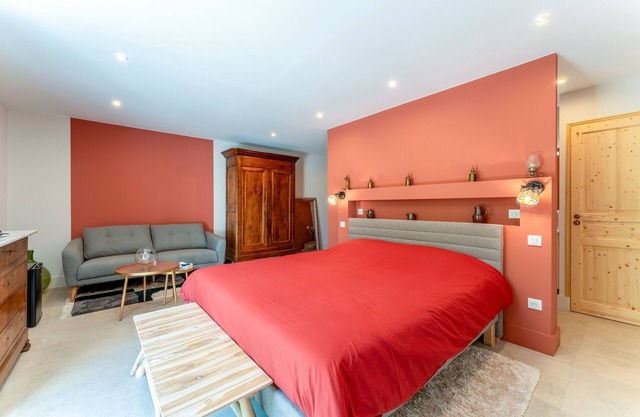 Habitación 'Sylviane' con terraza compartida, jardín compartido y aire acondicionado