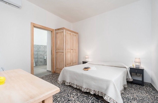 Habitación 'T-D' con Vista a la Montaña, Piscina y Terraza Compartidas