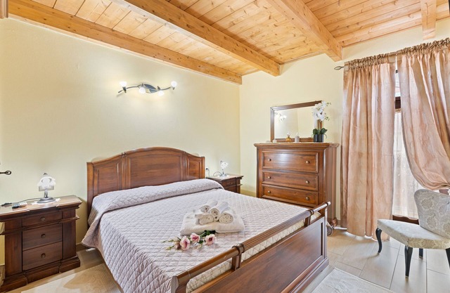 Habitación 'Urania' con terraza compartida, Wi-Fi y aire acondicionado