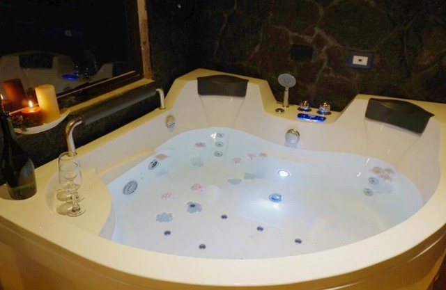 Habitación con Jacuzzi, casa Spa Vacacional con baño turco