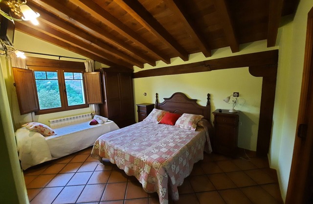 Habitación con vistas a la montaña, jardín compartido y Wi-Fi