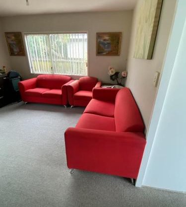Rooms close to everywhere Akl