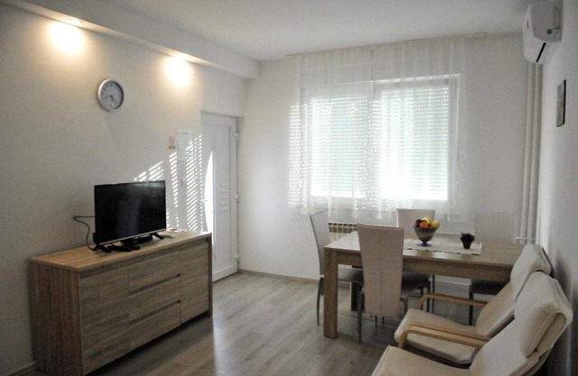 Rooms LU&LA
