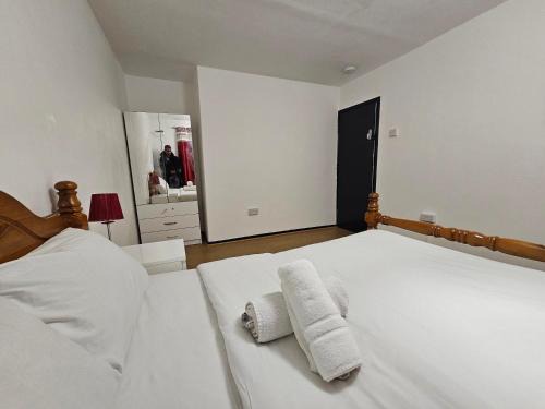 Rooms Near Canary wharf